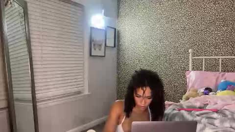 Tate Harper  online show from June 2026 01:10:02 AM