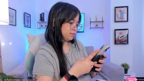 Snapshot of tati_reyes chatting on May 2026 12:22:02 PM Tatiana --- Schedule Monday to Sundays 800 to 200 UTC-5 online show from May 2026 12:22:02 PM