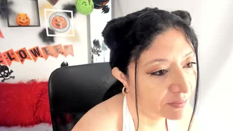 tatiana_sofiaa online show from October 2025 02:07:02 PM