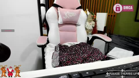 i am tatiana  online show from December 2024 12:28:01 PM