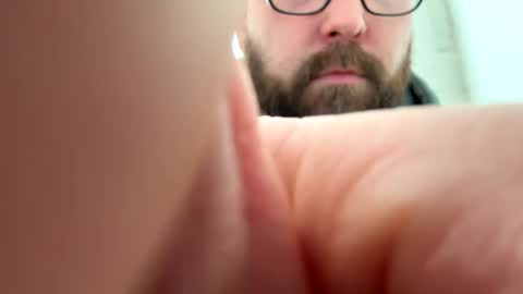 MrMrs online show from December 2024 02:47:02 PM