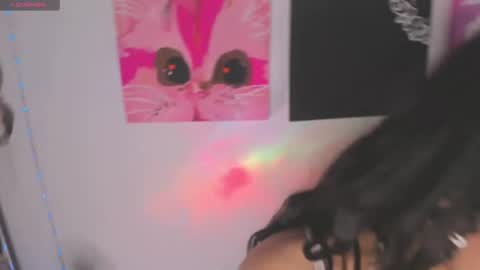 Snapshot of tattl2222 chatting on January 2025 01:01:01 PM tati online show from January 2025 01:01:01 PM