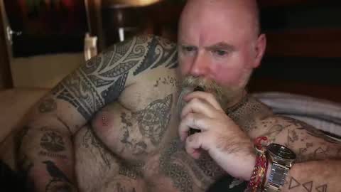 Tattooeddilf 01 online show from February 2026 12:49:01 AM