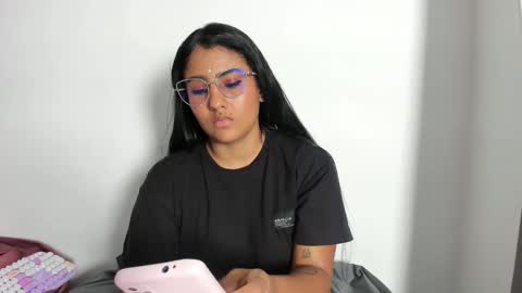 Snapshot of taty_gomez_ chatting on April 2026 04:05:02 AM Tatiana Gomez online show from April 2026 04:05:02 AM