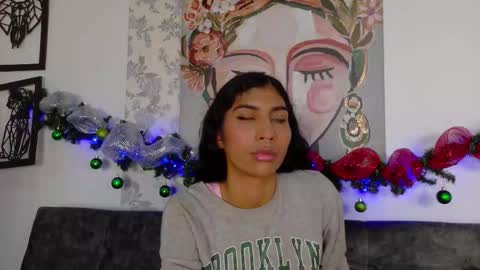 Taty Miller online show from December 2025 06:57:02 PM