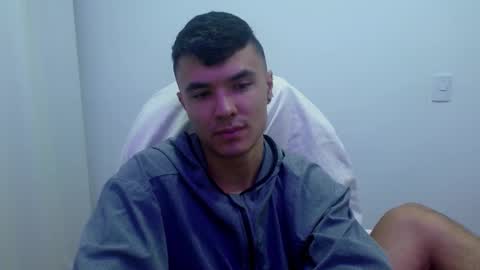 Snapshot of taurus4k chatting on December 2024 05:15:02 AM taurus4k online show from December 2024 05:15:02 AM