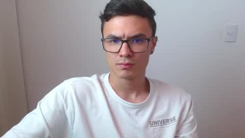 Snapshot of taurus4k chatting on February 2025 12:05:02 AM taurus4k online show from February 2025 12:05:02 AM