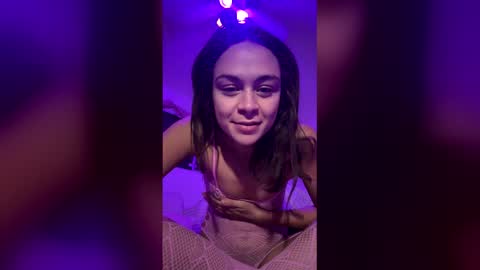 tavimew online show from May 2026 07:15:01 AM