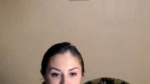 Snapshot of tayagirl chatting on January 2025 11:45:01 PM Taya online show from January 2025 11:45:01 PM