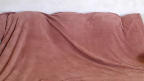 Snapshot of tayagirl chatting on September 2025 12:08:02 PM Taya online show from September 2025 12:08:02 PM