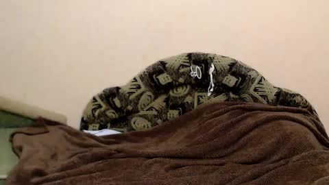 Snapshot of tayagirl chatting on November 2025 05:41:01 PM Taya online show from November 2025 05:41:01 PM