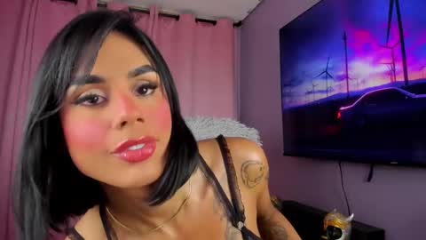 Snapshot of taybunny18 chatting on March 2025 05:00:02 AM   online show from March 2025 05:00:02 AM