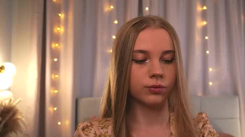 Taya online show from May 2026 03:54:01 PM