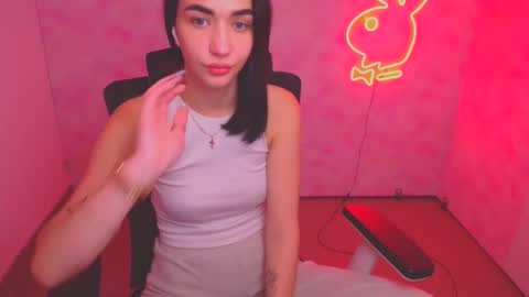 Snapshot of tayla_candy chatting on October 2025 06:33:01 AM Tayla online show from October 2025 06:33:01 AM