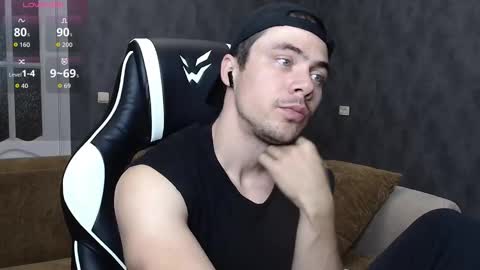 ... online show from September 2025 04:25:01 AM