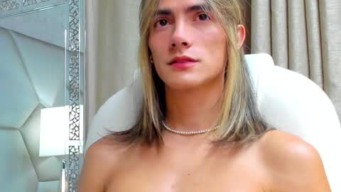 Snapshot of tayler_swift1 chatting on January 2025 06:42:01 AM tayler_swift1 online show from January 2025 06:42:01 AM