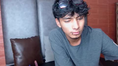 taylerwolf1 online show from December 2025 05:13:01 AM