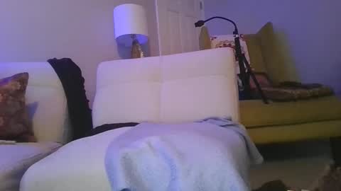 taylor19710 online show from November 2025 12:05:02 PM