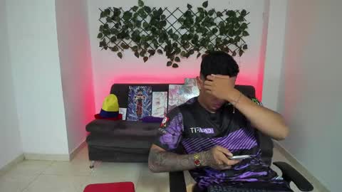 Penagos zz    online show from January 2025 06:12:02 PM