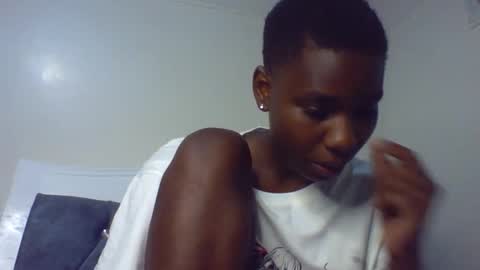 taylor_swift09 online show from February 2026 09:25:02 AM