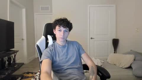 taylorcamz online show from February 2026 12:50:01 AM