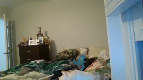 Snapshot of taylorslay chatting on April 2026 12:12:01 AM taylorslay online show from April 2026 12:12:01 AM
