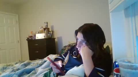 Snapshot of taylorslay chatting on May 2026 11:42:01 PM taylorslay online show from May 2026 11:42:01 PM