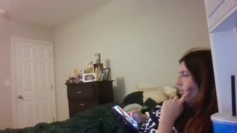 Snapshot of taylorslay chatting on May 2026 01:44:01 AM taylorslay online show from May 2026 01:44:01 AM
