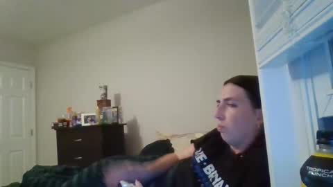 Snapshot of taylorslay chatting on May 2026 12:29:01 AM taylorslay online show from May 2026 12:29:01 AM