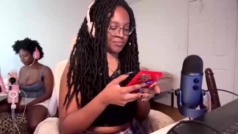 Snapshot of taylorsosweets chatting on May 2026 12:08:02 AM Taylor online show from May 2026 12:08:02 AM