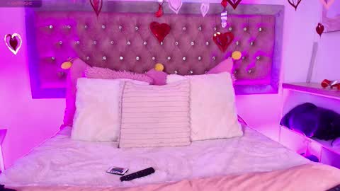 Sofia online show from February 2026 01:29:02 PM