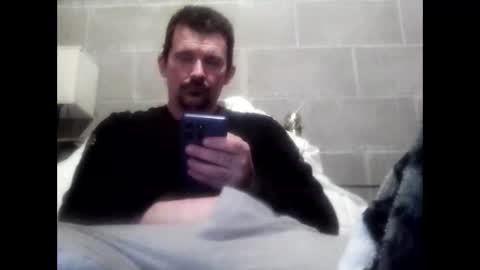 tbaxter95187 online show from February 2026 01:00:01 PM