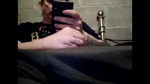 tbaxter95187 online show from February 2026 04:59:02 PM