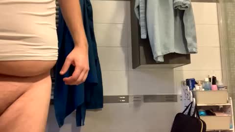 Tbest1986 online show from February 2026 08:55:01 AM