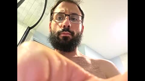 Snapshot of tdog0789 chatting on April 2026 11:21:02 PM tdog0789 online show from April 2026 11:21:02 PM