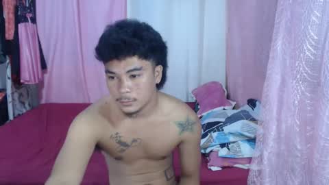 teahyun_yeongsu online show from December 2025 05:07:02 PM