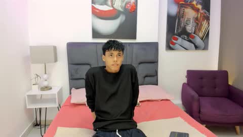 Team Twinks online show from October 2025 11:25:01 AM