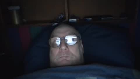 Mark online show from October 2025 07:52:01 PM