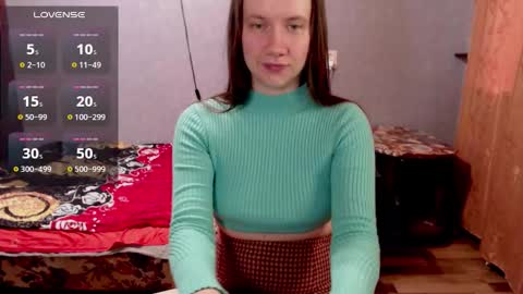 Snapshot of technobae chatting on September 2025 03:25:01 PM Nickie online show from September 2025 03:25:01 PM