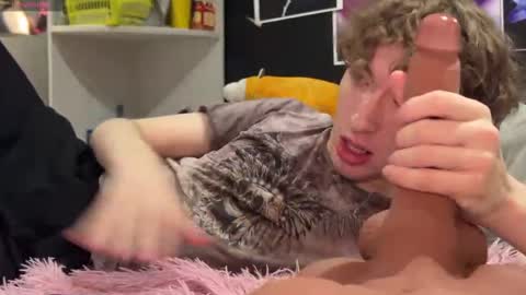 Alice     online show from March 2026 07:09:01 PM