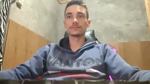 Snapshot of tecnicogatu chatting on September 2025 04:27:02 AM tecnicogatu online show from September 2025 04:27:02 AM