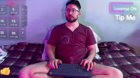 Snapshot of teddy_foster chatting on February 2026 01:52:01 PM teddy_foster online show from February 2026 01:52:01 PM