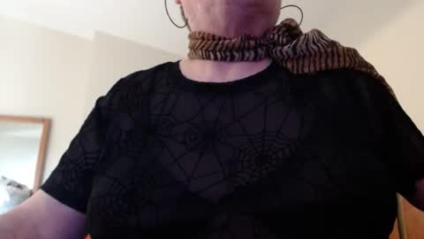 TedLassie....call me Teddie online show from December 2025 11:32:02 PM