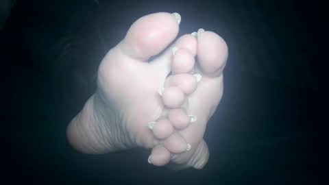 Viv West online show from October 2025 01:25:02 AM