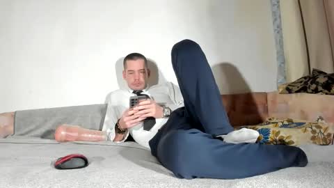 Virg Lszl online show from February 2026 06:54:01 AM