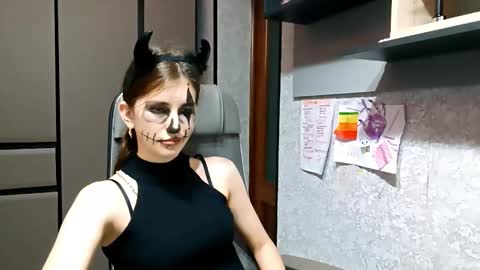 Alice online show from October 2025 05:42:02 AM