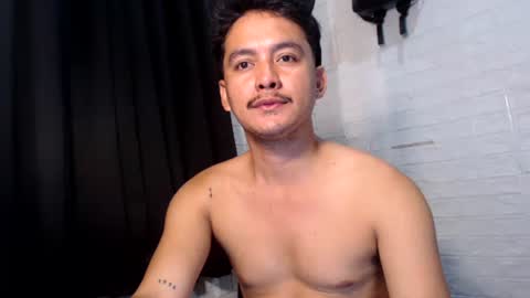 tempting_jon online show from November 2025 04:00:02 PM