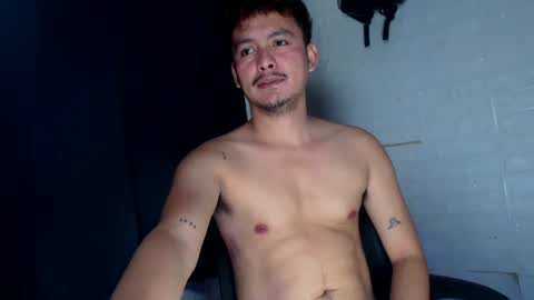 Snapshot of tempting_jon chatting on February 2026 11:04:02 AM tempting_jon online show from February 2026 11:04:02 AM