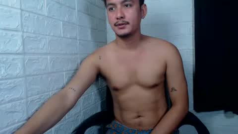 Snapshot of tempting_jon chatting on February 2026 09:35:02 AM tempting_jon online show from February 2026 09:35:02 AM