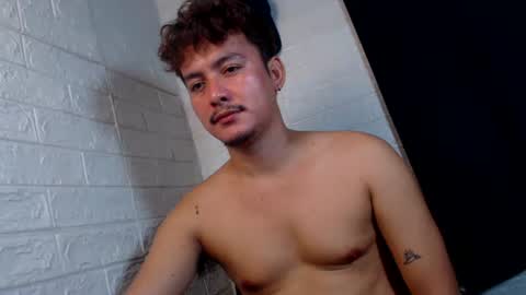 Snapshot of tempting_jon chatting on February 2026 10:31:01 AM tempting_jon online show from February 2026 10:31:01 AM